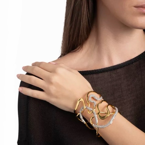 ALEXIS BITTAR Solanales Gold Crystal
Intertwined Cuff Bracelet - Picture 4 of 5